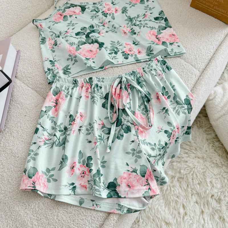 pyjamasetti (toppi & shortsit)