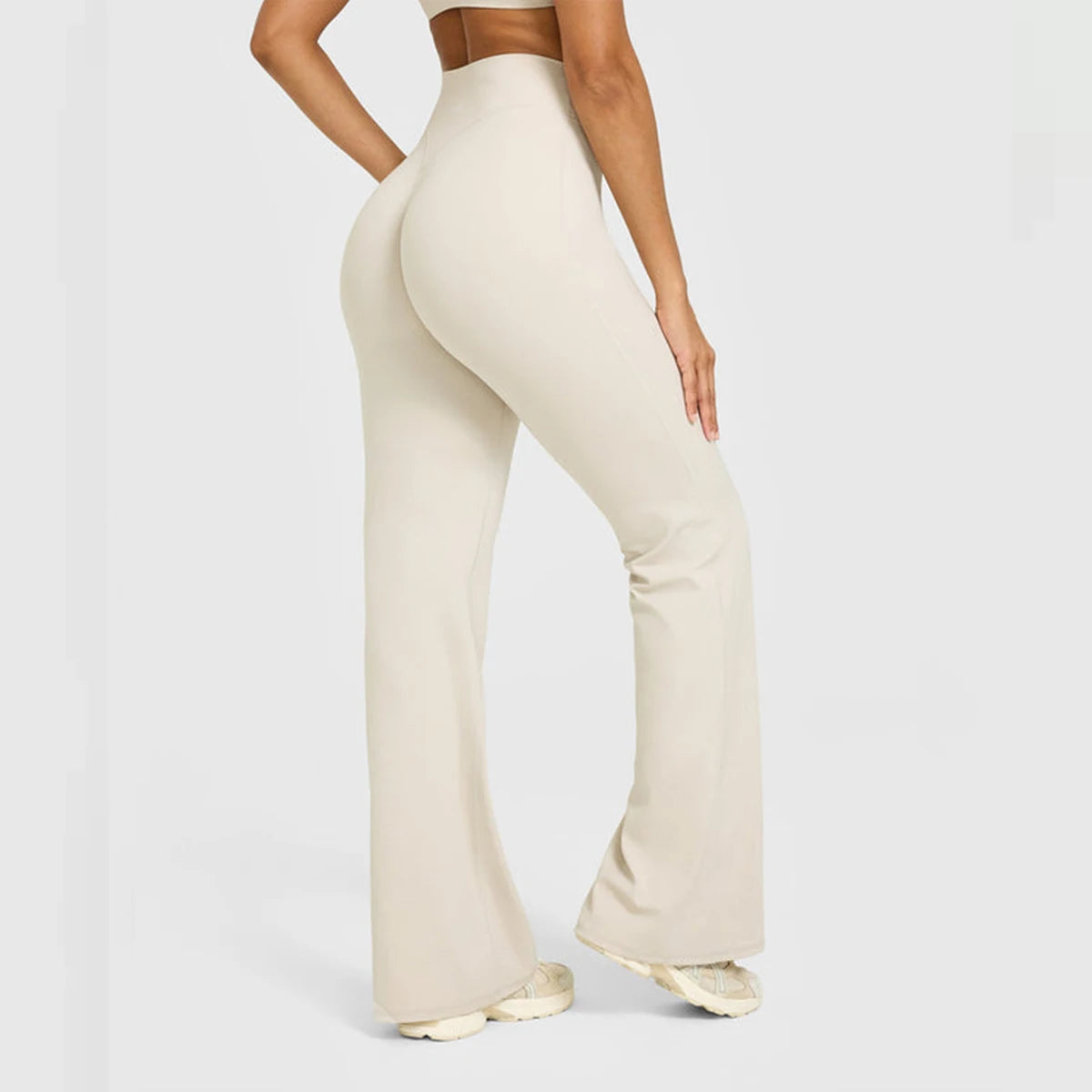 Suoralahkeiset ja hengittävät joogahousut