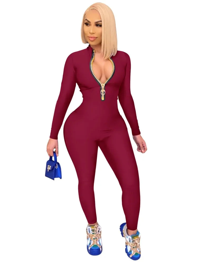 Seksikäs V-aukko-haalari vapaa-aikaan ja urheiluun