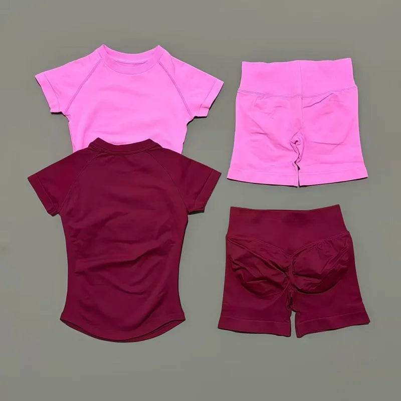 Saumaton "Impact" urheiluasu lyhyillä trikoilla